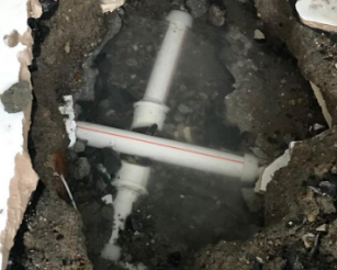 双湖卫生间防水电话号码