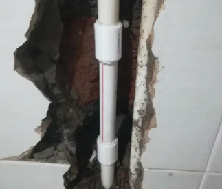 双湖卫生间测漏水的相关案例